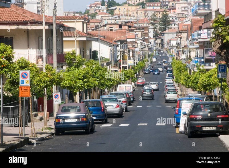 La Caccia al Giusto Cammino: Scopri il Mito di Chicken Road in Italia